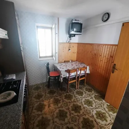 Frankovic Apartment *